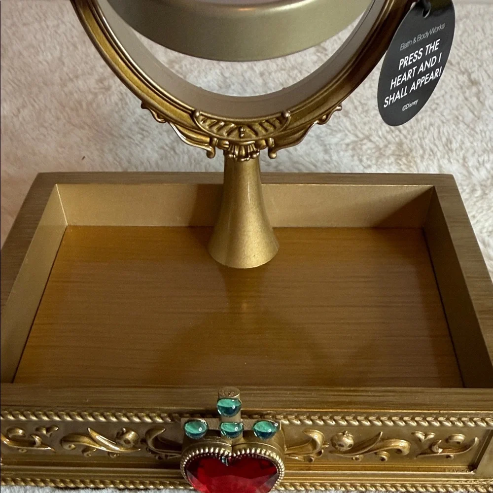 NIB Bath & Body Works Evil Queen Vanity Mirror